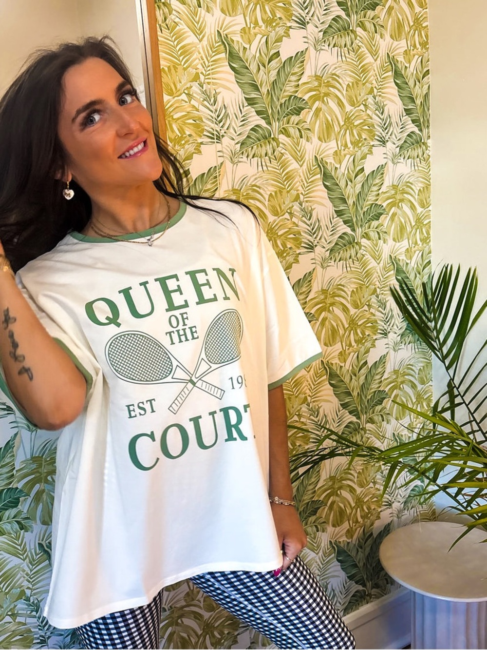 NWOT White Gilli Queen of the Court Tennis Ringer Graphic Tee Medium Preppy